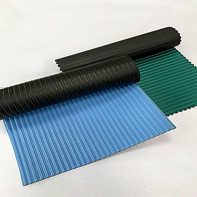 Swimming pool non-slip PVC mat